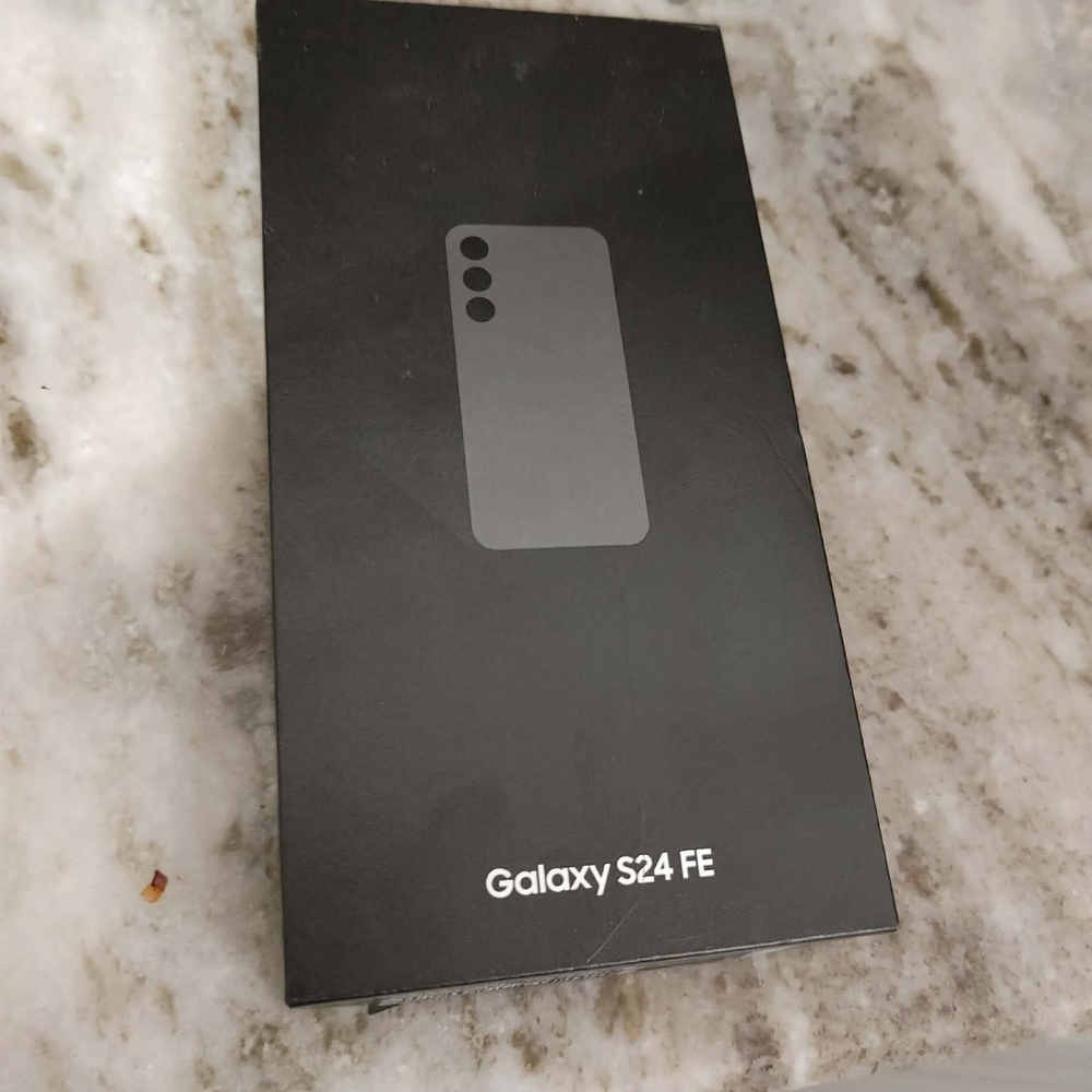 Samsung Galaxy S24 FE Boxed Smartphone - Black Packaging